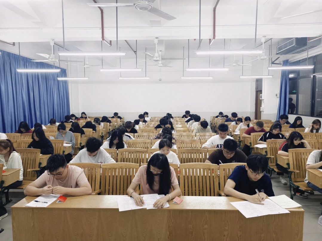 <a href='/cstw/2025/0718/c838a69589/page.htm' target='_blank' title='以考检学强信念，严纪明责砺初心'>以考检学强信念，严纪明责砺初心</a>