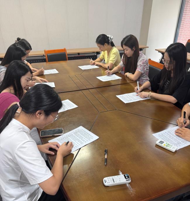 融师德于行  笃育人担当