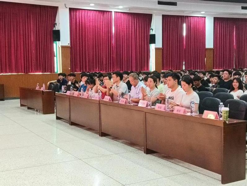 开启新征程┃电力与智能制造学院...