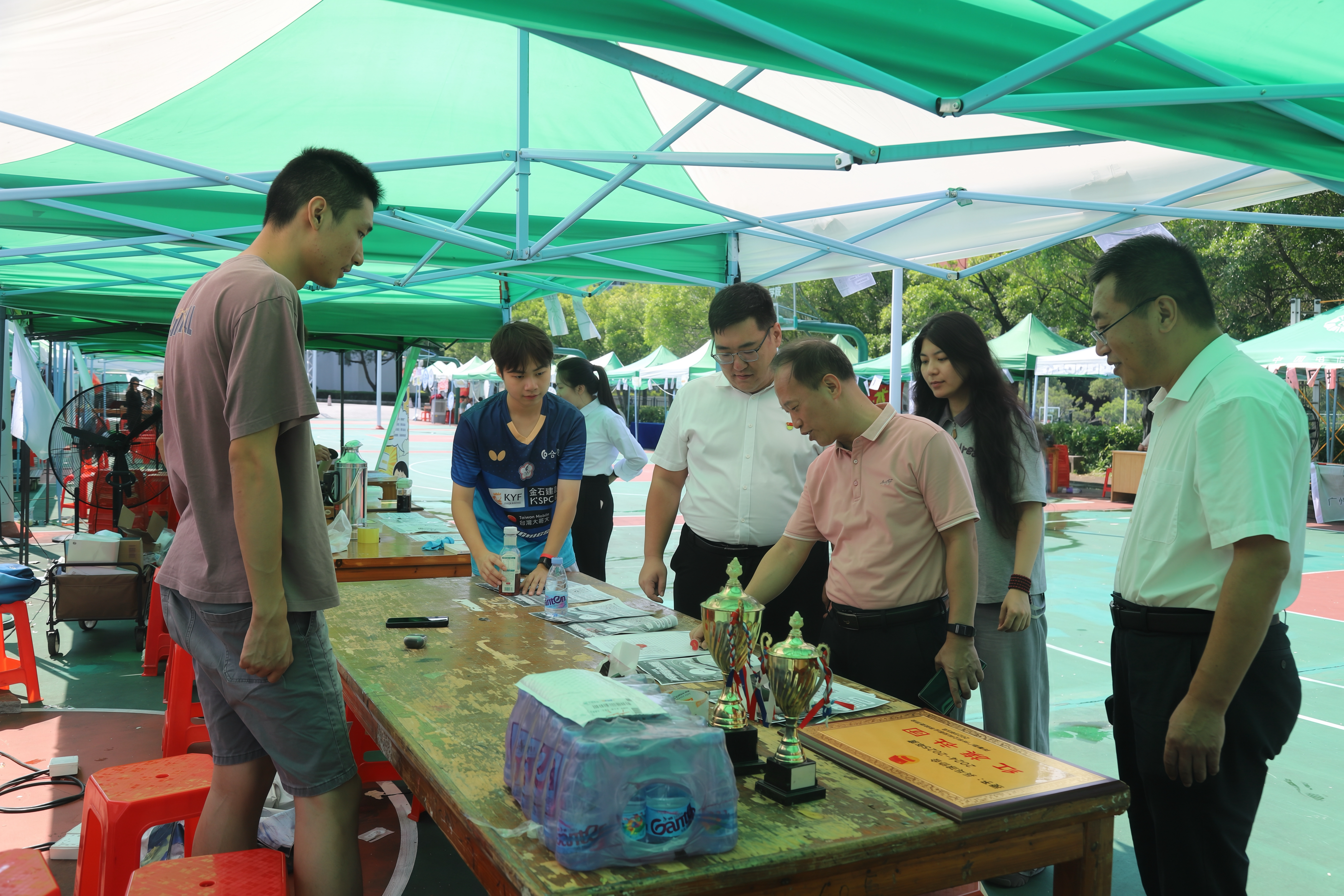 <a href='/cstw/2026/0914/c838a76205/page.htm' target='_blank' title='缤纷社团展风采，招新纳贤聚青春——2026年学生组织、社团招新活动火热开展'>缤纷社团展风采，招新纳贤聚青春——2026年学生组织、社团招新活动...</a>