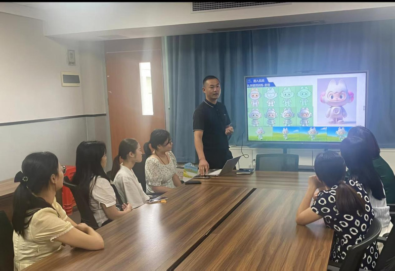 聚焦前沿 赋能艺传——国培项目...