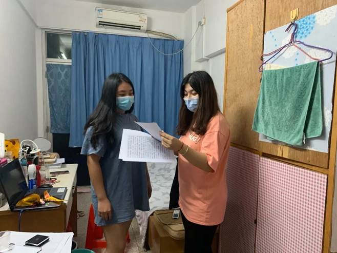 陈媛老师慰问学生